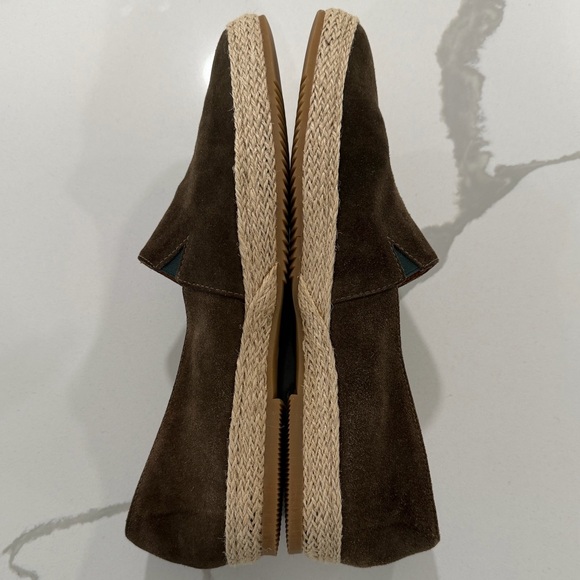 Paul Stuart brown dark olive suede slip ons - Picture 9 of 11